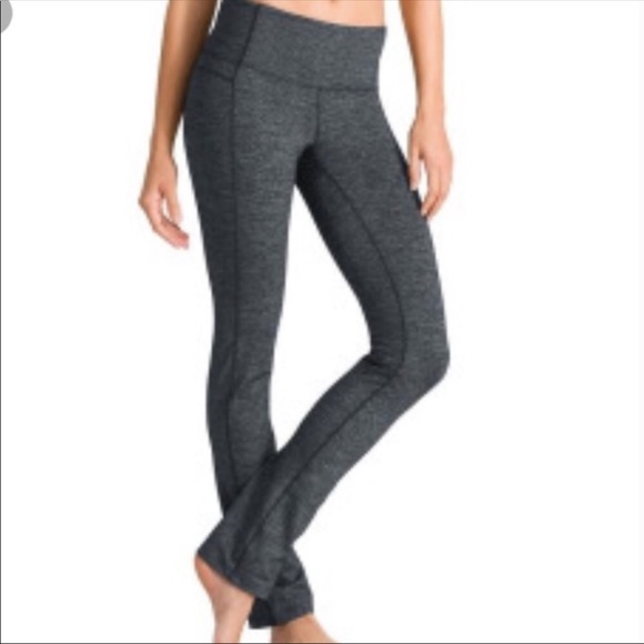Athleta Pants - Athleta straight up yoga pant